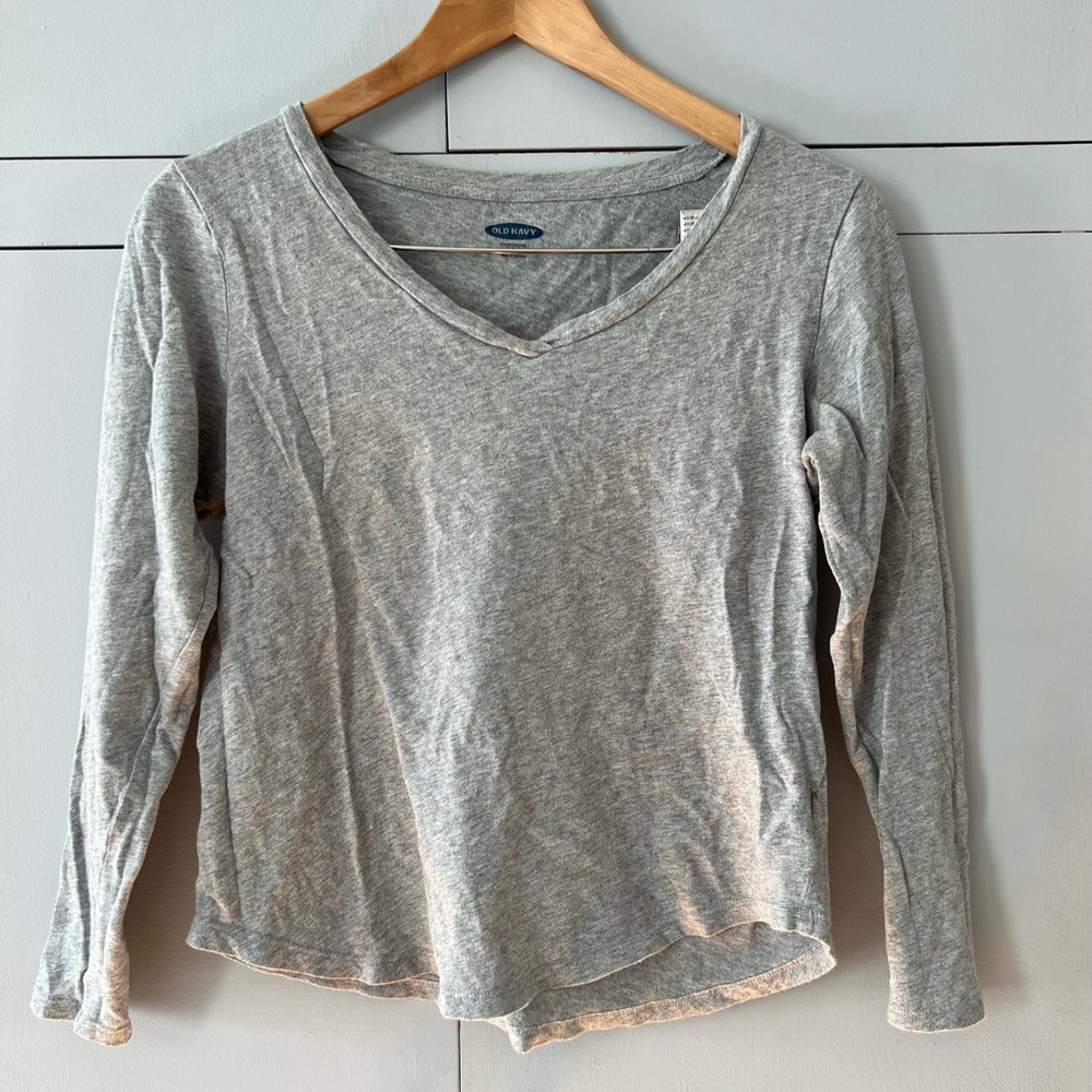 Old Navy Gray Long Sleeve